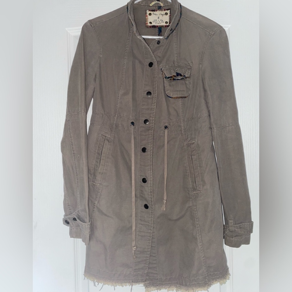 FREE PEOPLE 100% cotton tan coat SZ 2